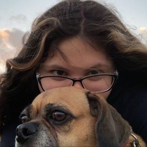 Meet your Posher, Abby